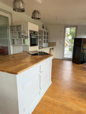 100 m2, 3 Zimmer, Parkplätze, Balkon, Europapark